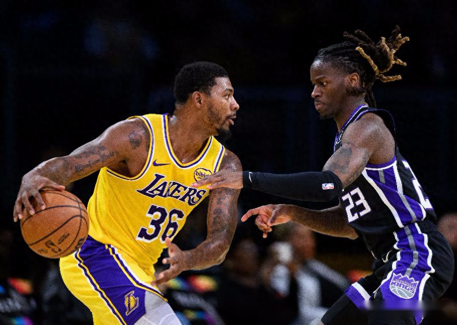 湖人引援获大惊喜！斯玛特统治攻守成最佳第六人，但拉拉维亚纯废